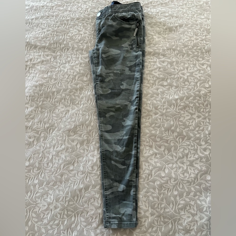 Democracy “Ab"solution® Camo Jeans